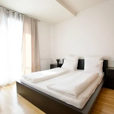 Standard By Hi5 - Kazinczy Street Apartment
