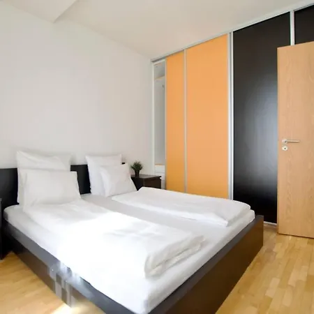 Standard By Hi5 - Kazinczy Street Daire Budapeşte